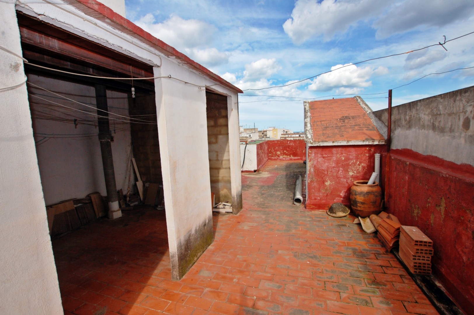 Casa de pueblo con 2 viviendas independientes en Pego