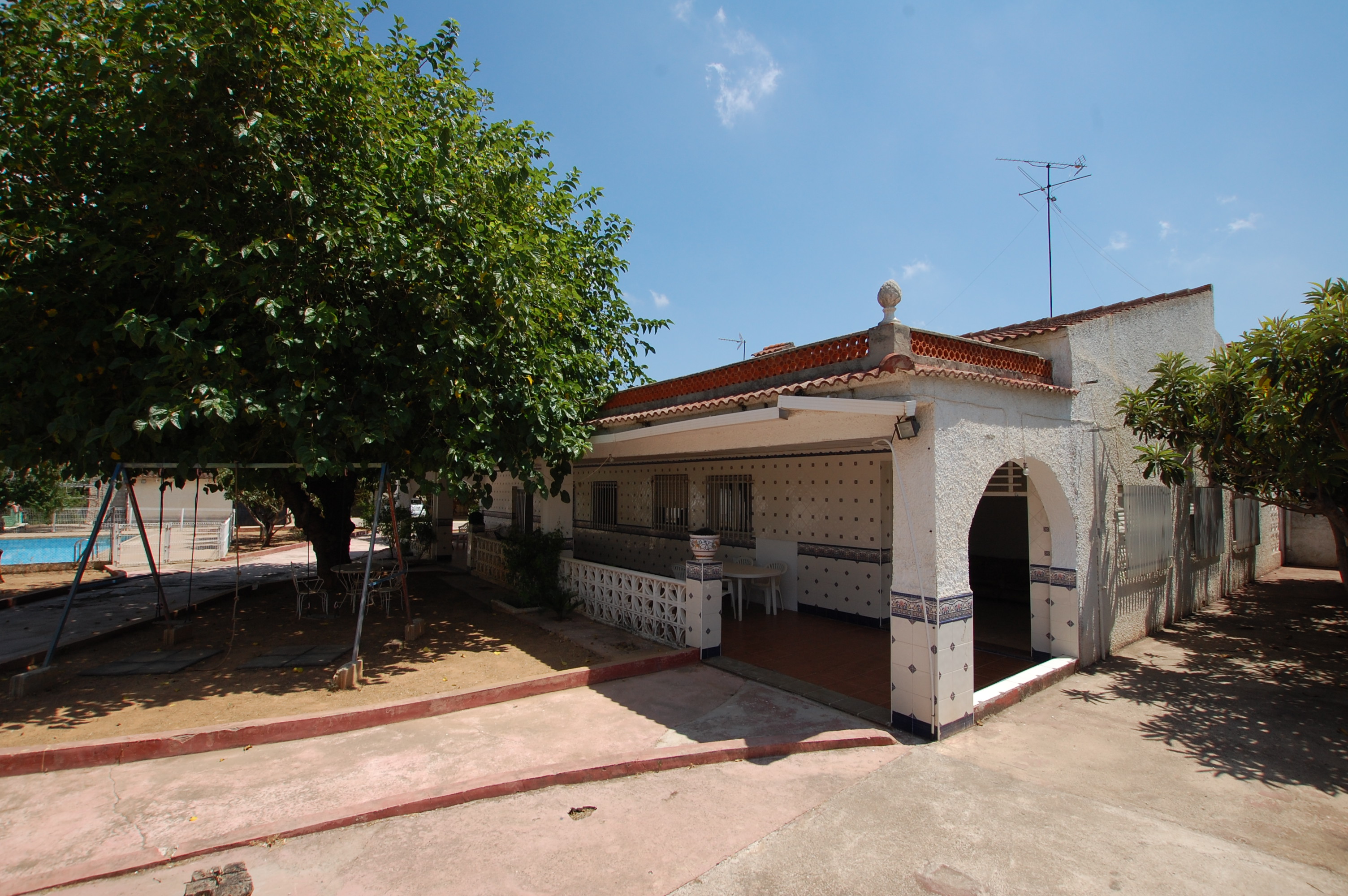 2 viviendas con gran parcela en Marxuquera (Gandia)